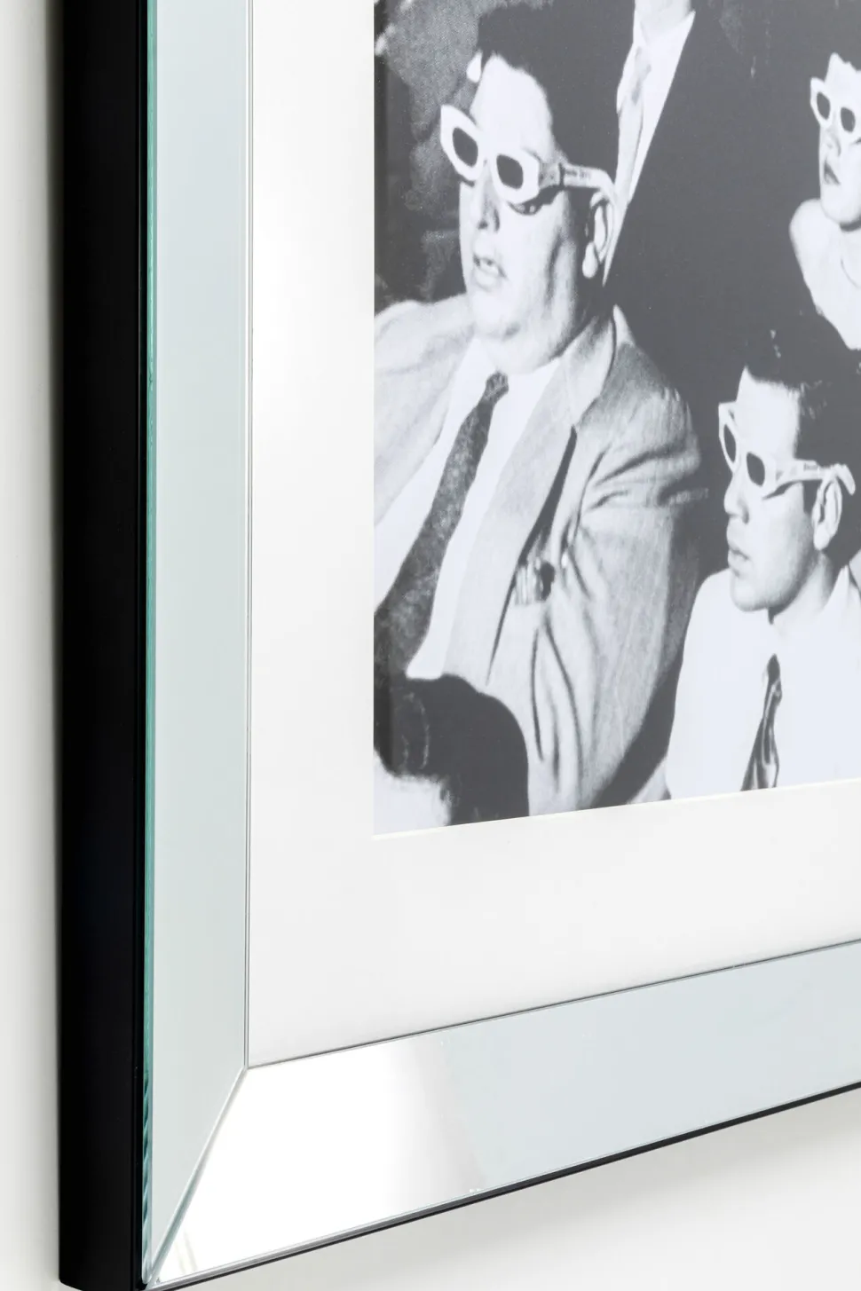 Gerahmtes Bild Audience 85x105cm