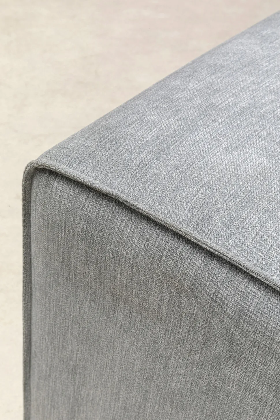 Infinity Hocker 68 Elements Grau