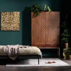 Kleiderschrank Muskat