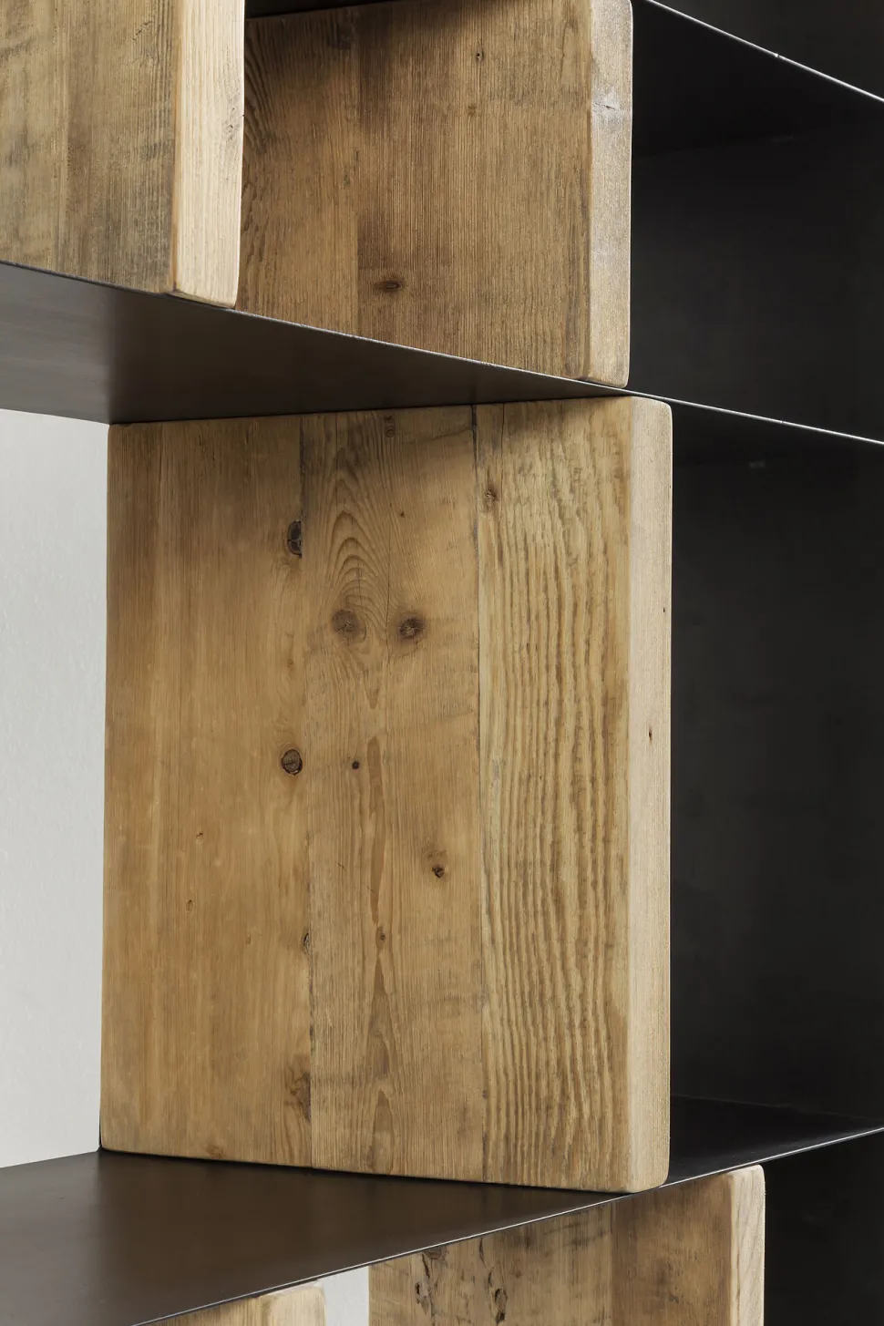 Regal Storm 2-türig 100x234cm