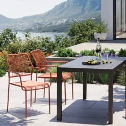 Stuhl Madagascar Rot