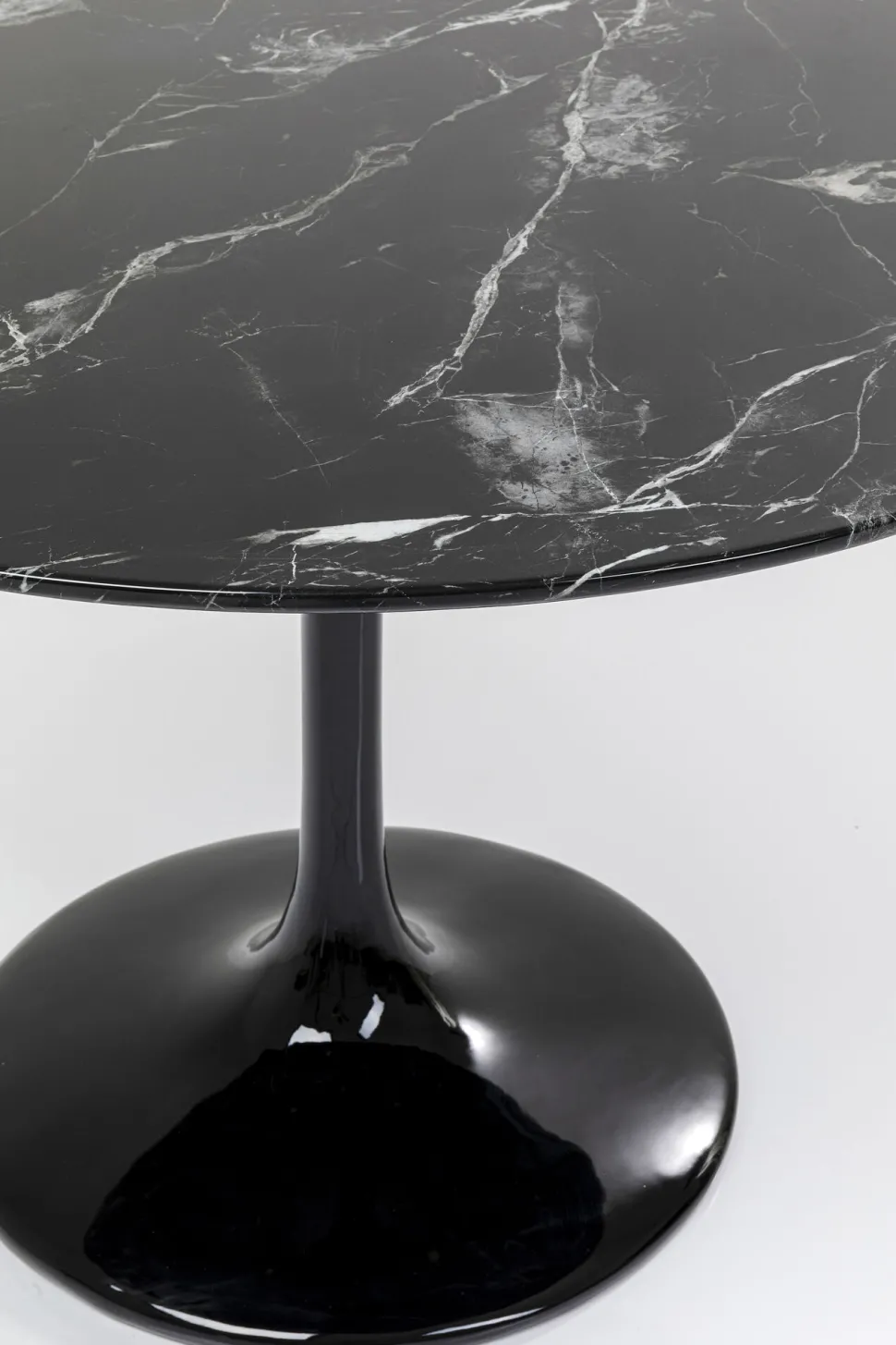 Tisch Solo Marble Schwarz Ø110